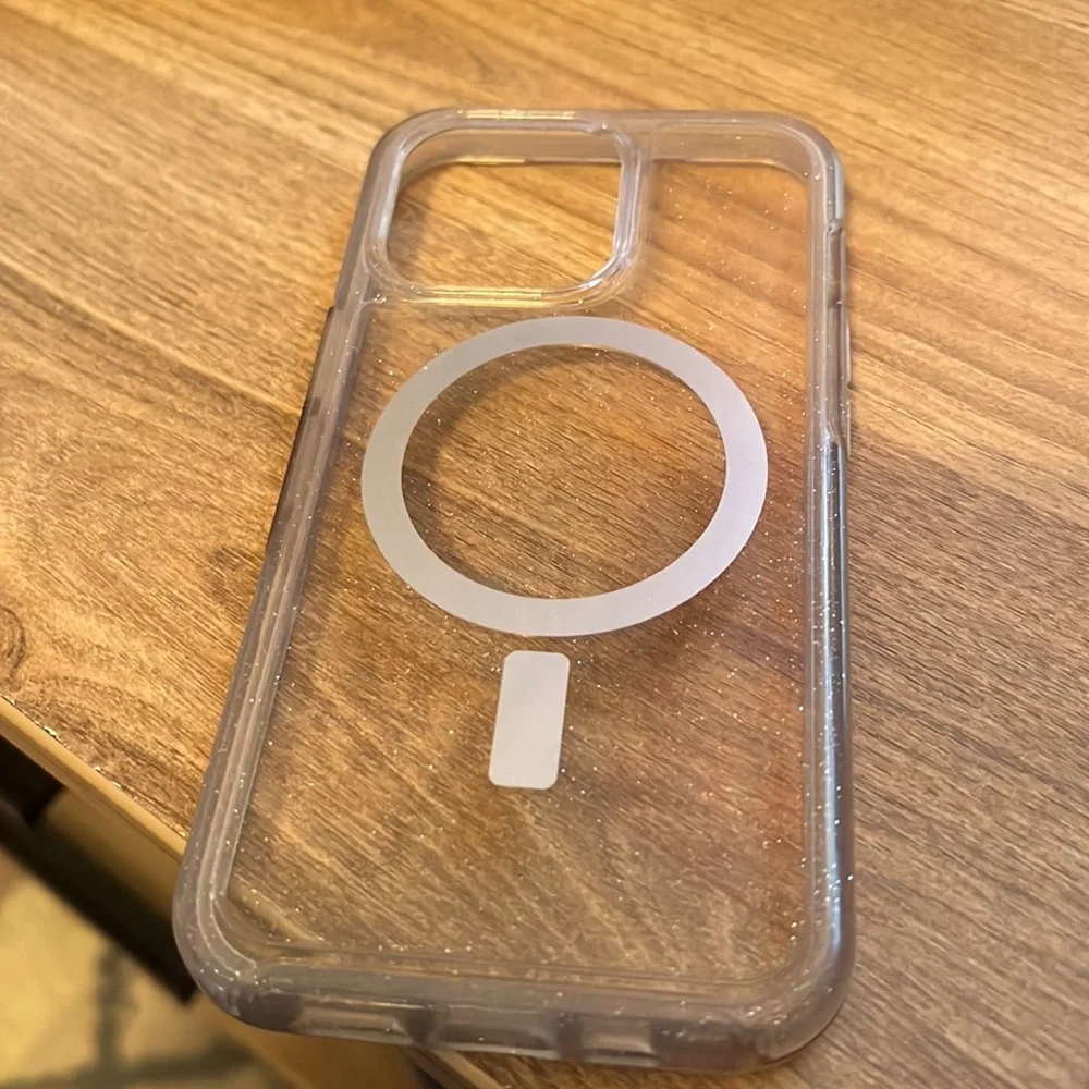 iPhone 13 Pro Otterbox with mag safe charging ring.